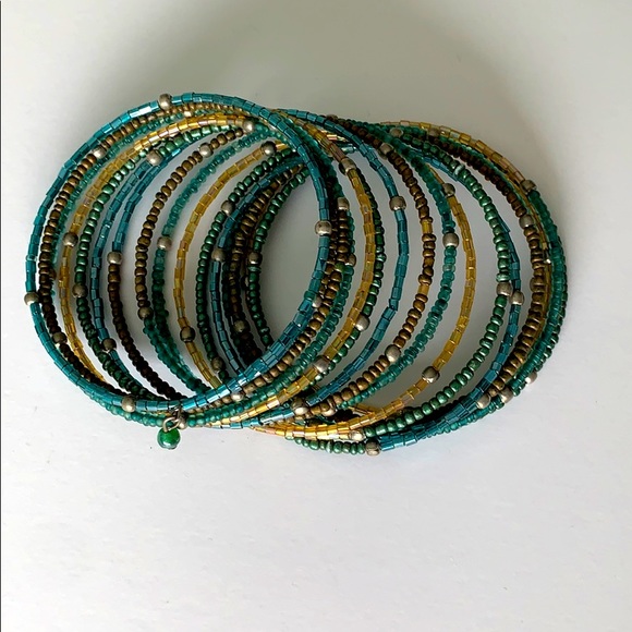 Infinity bangle bracelet - Picture 3 of 6